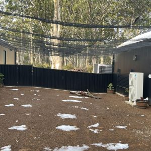 Durable Polyester Anti-Hawk Yard Netting – 8" Mesh Snow-Resistant Protection for Pets & Poultry